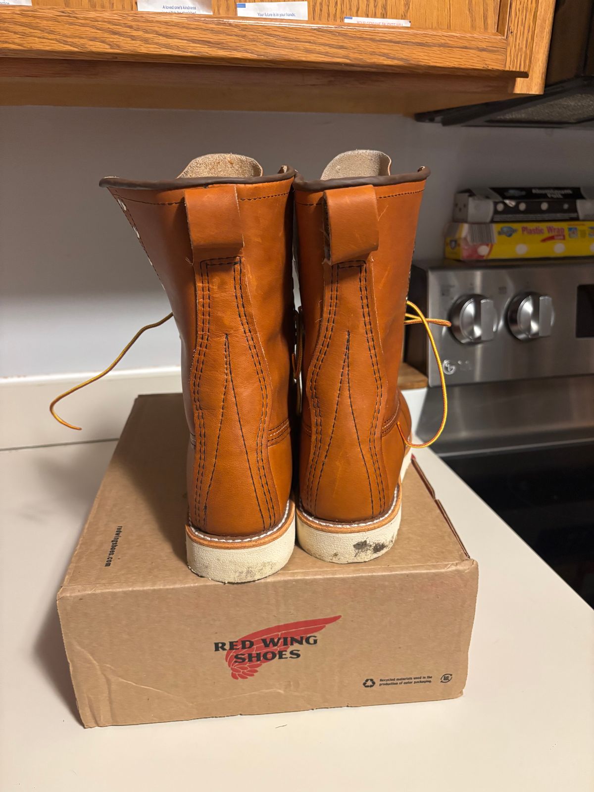 Photo by Buckeye172 on November 22, 2025 of the Red Wing 8-Inch Classic Moc in S.B. Foot Oro Legacy.