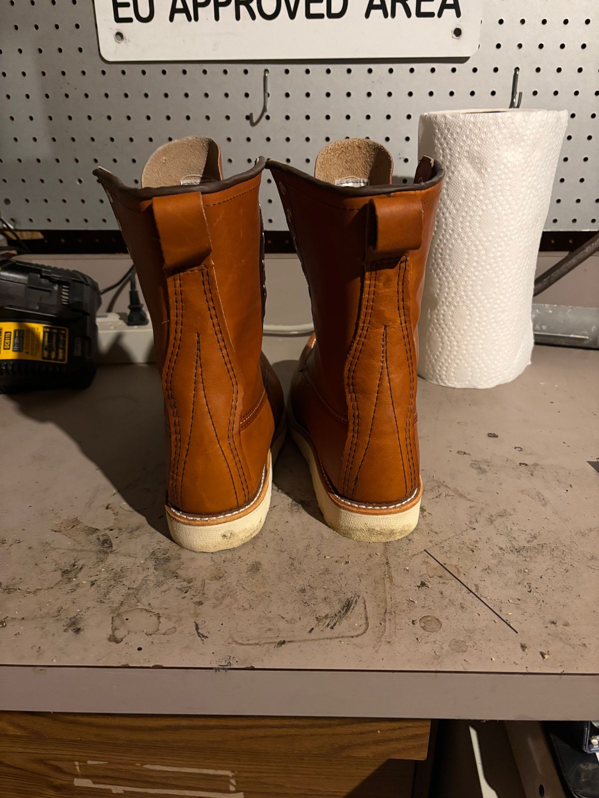 Photo by Buckeye172 on November 24, 2025 of the Red Wing 8-Inch Classic Moc in S.B. Foot Oro Legacy.