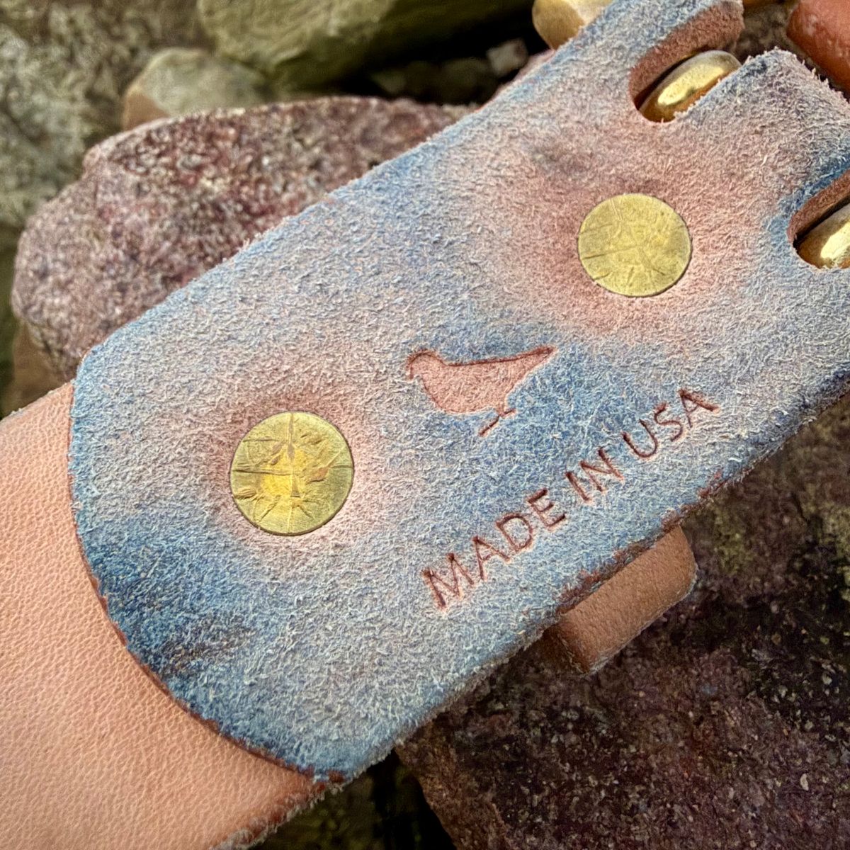 Photo by Mister_Brue on January 2, 2026 of the Pigeon Tree Double Prong Quick Release Belt in Hermann Oak Natural Roughout.