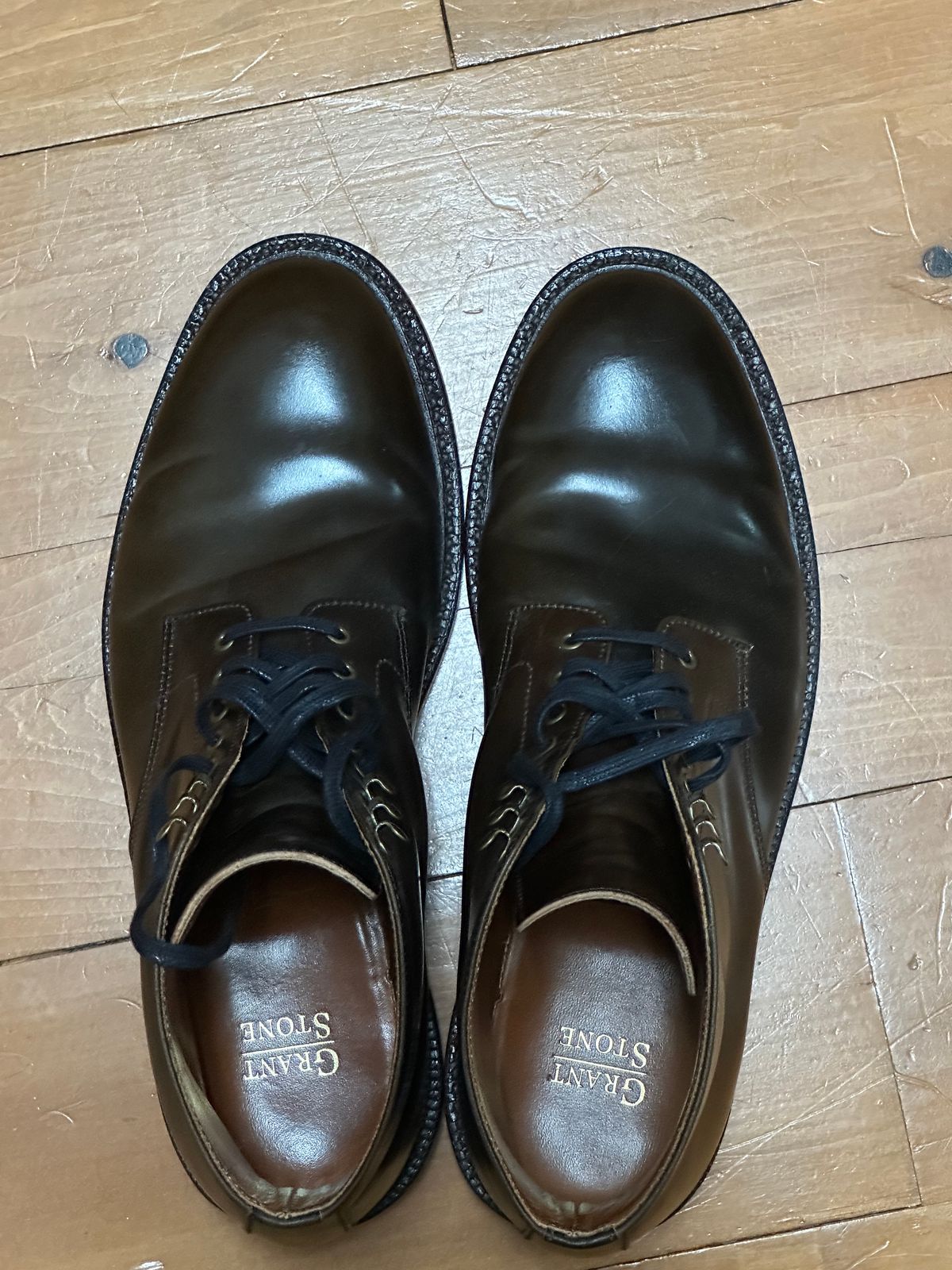 Photo by bootguy on October 9, 2024 of the Grant Stone Edward Boot in Horween Maduro Shell Cordovan.