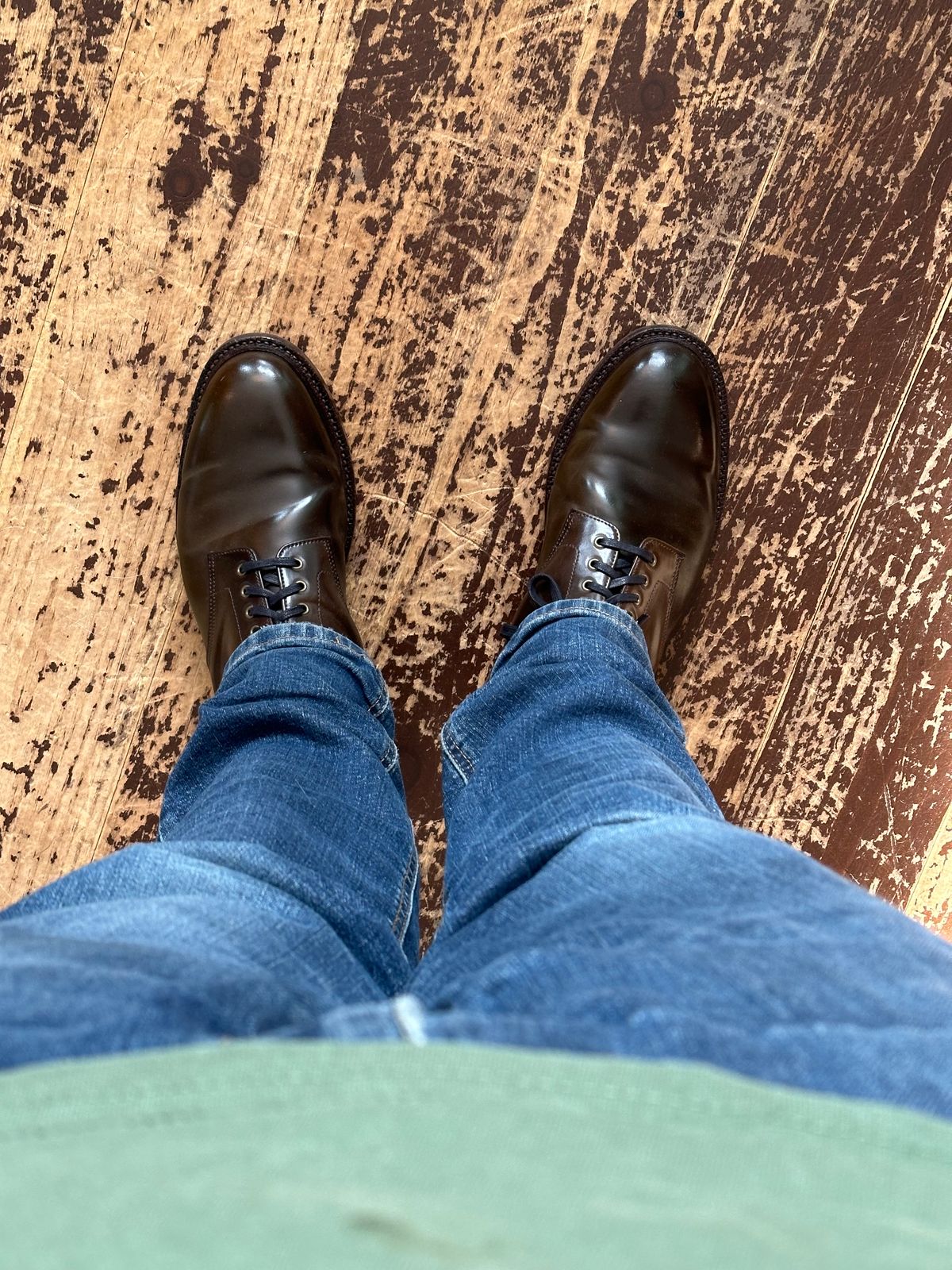 Photo by bootguy on November 5, 2024 of the Grant Stone Edward Boot in Horween Maduro Shell Cordovan.