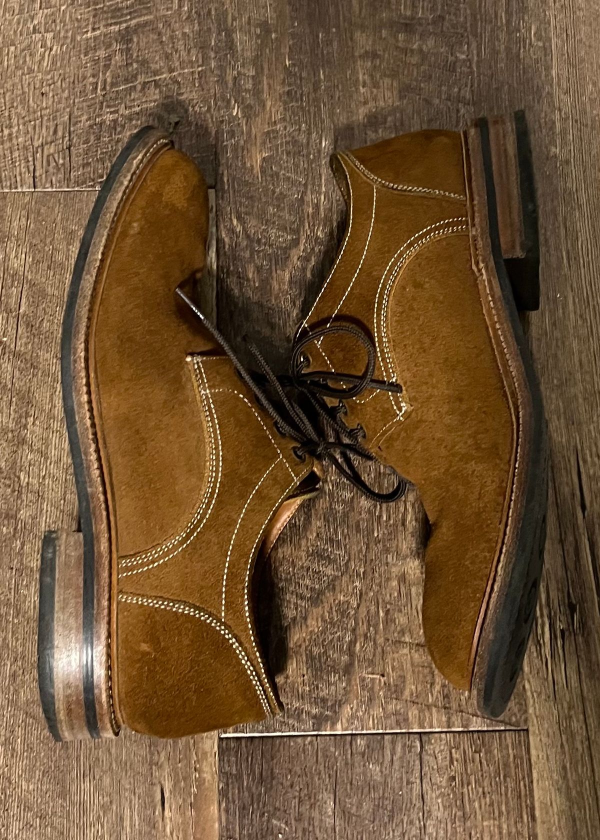 Photo by pbrunese on November 2, 2025 of the Parkhurst Bidwell 2.0 in S.B. Foot Dune Roughout Suede.