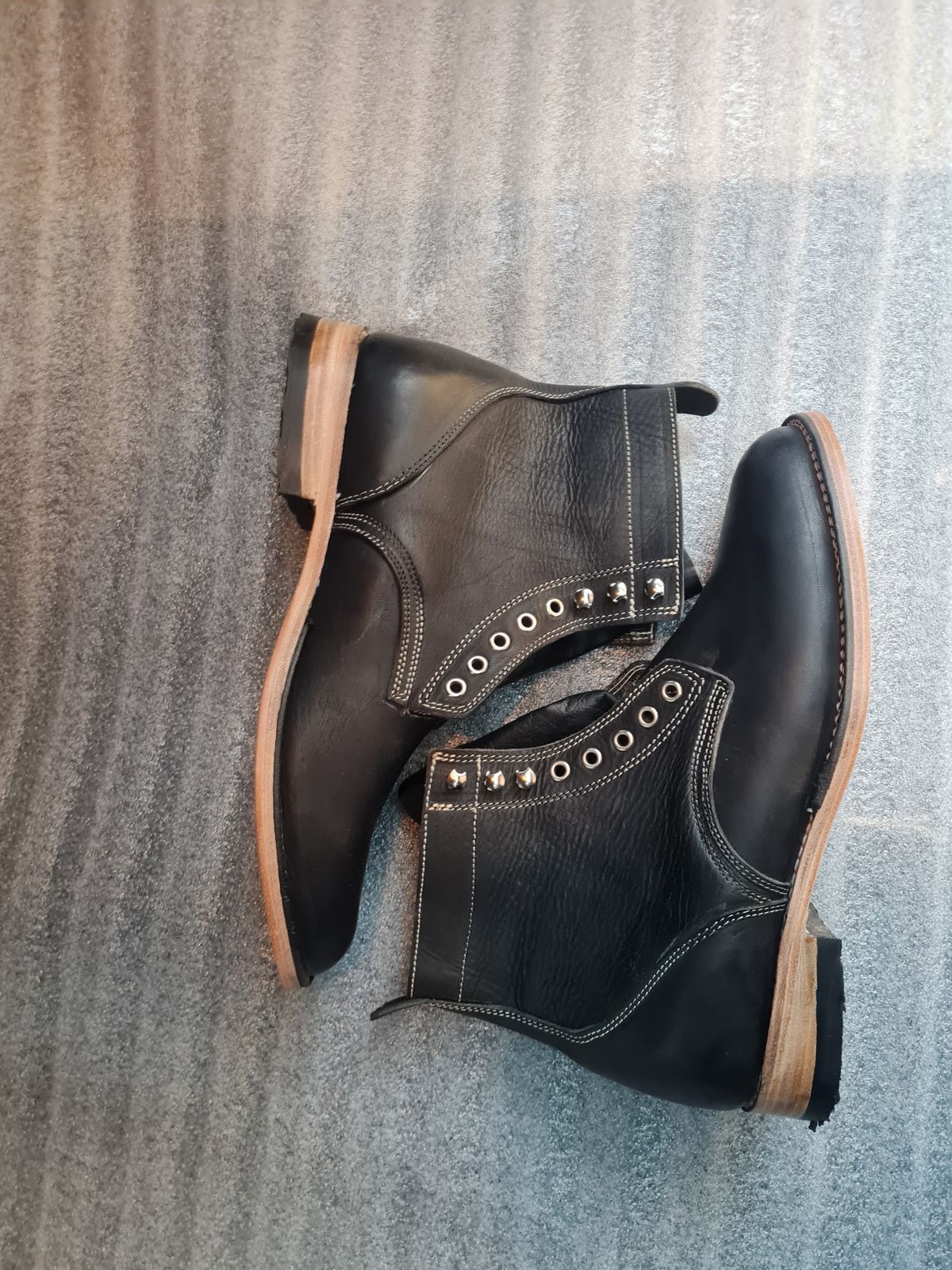 Photo by not.gettng.younger on October 15, 2024 of the Cordobes Type 1 Service Boot in Black.