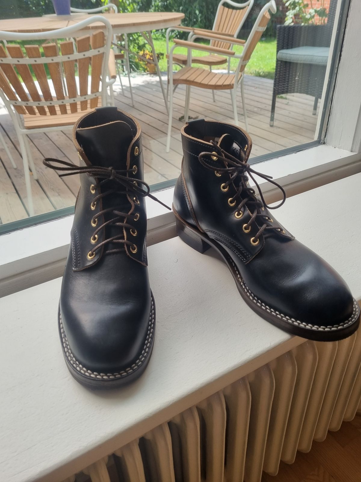 Photo by JSD on August 19, 2025 of the Nicks Ivan in Horween Black Chromexcel.