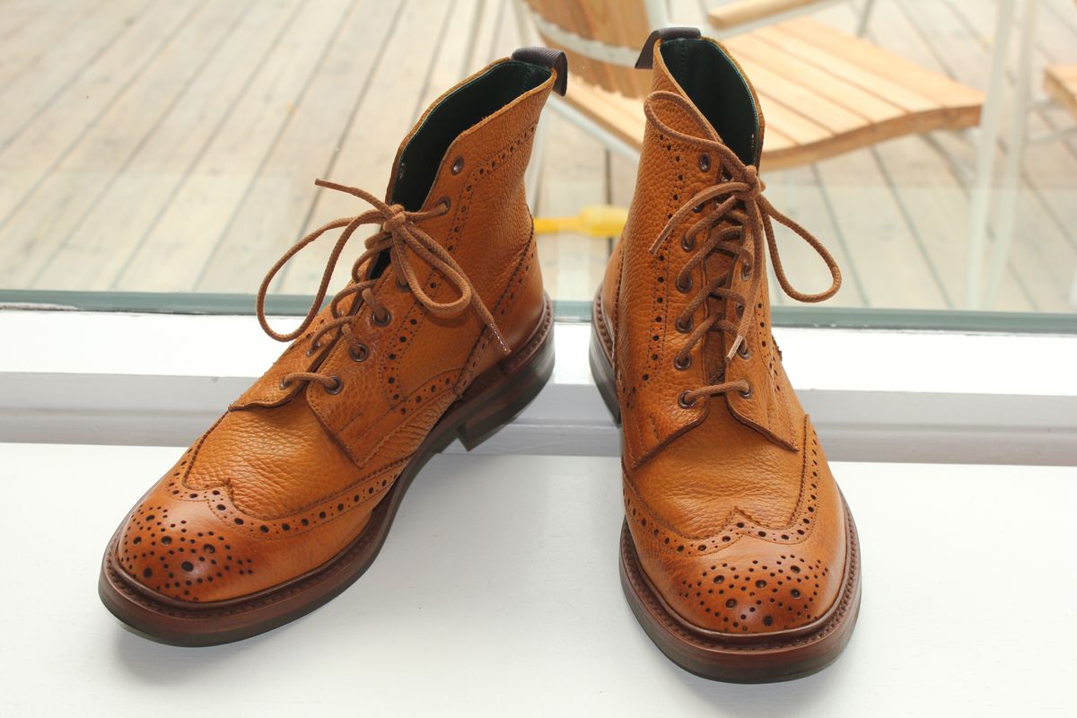 Photo by JSD on August 6, 2025 of the Tricker's Stow Country Boot in Acorn Muflone.