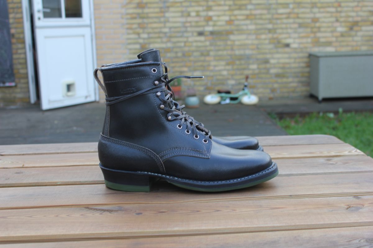 Photo by JSD on November 19, 2025 of the White's Smokejumper in Horween Black Waxed Flesh.