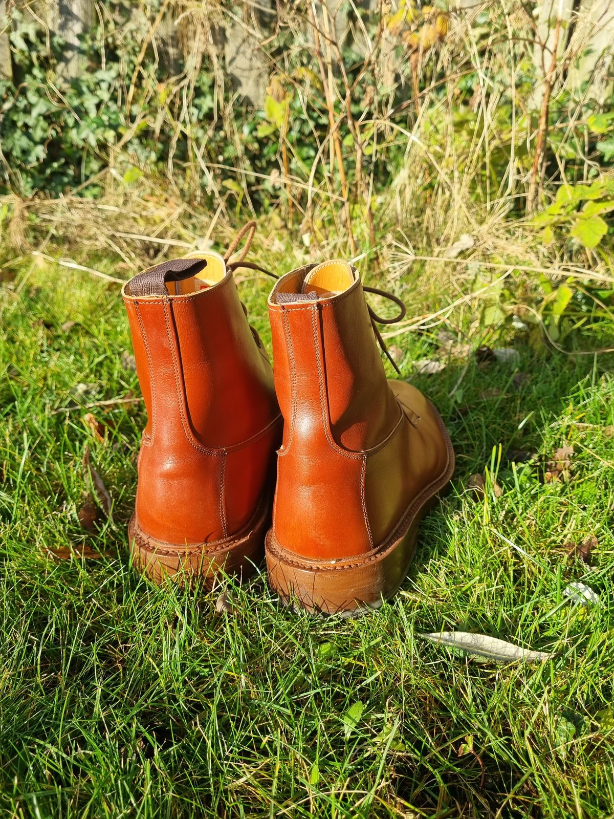 Photo by JSD on November 26, 2024 of the Tricker's Burford Country Boot in Marron Antique.