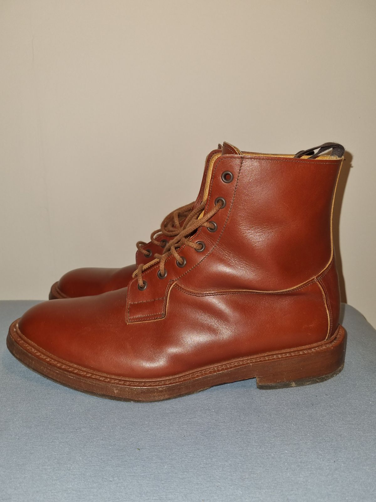 Photo by JSD on December 30, 2024 of the Tricker's Burford Country Boot in Marron Antique.