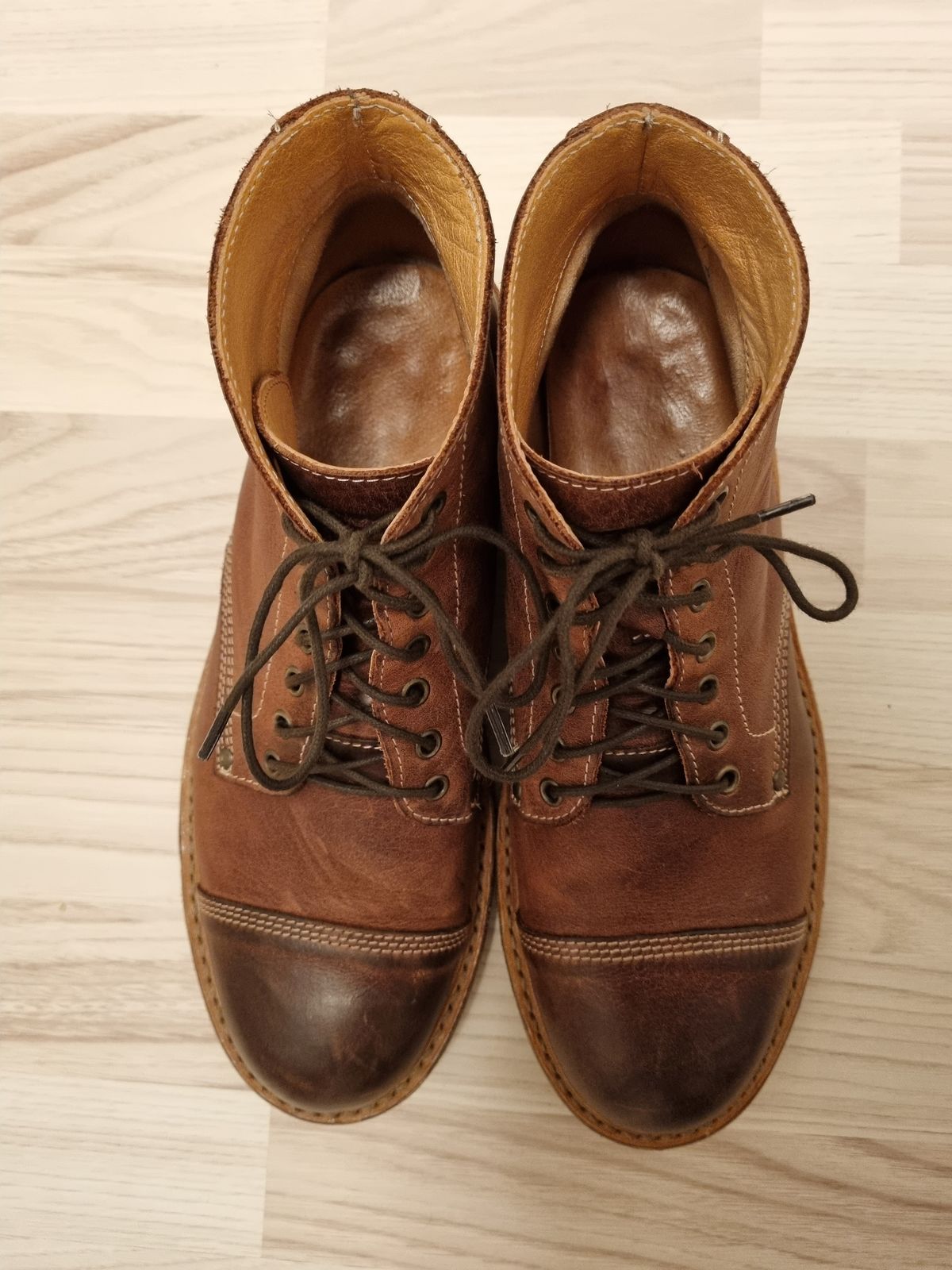 Photo by JSD on November 2, 2024 of the Astorflex Astorflex/ Legendflex in Astorflex / Dark Chestnut.