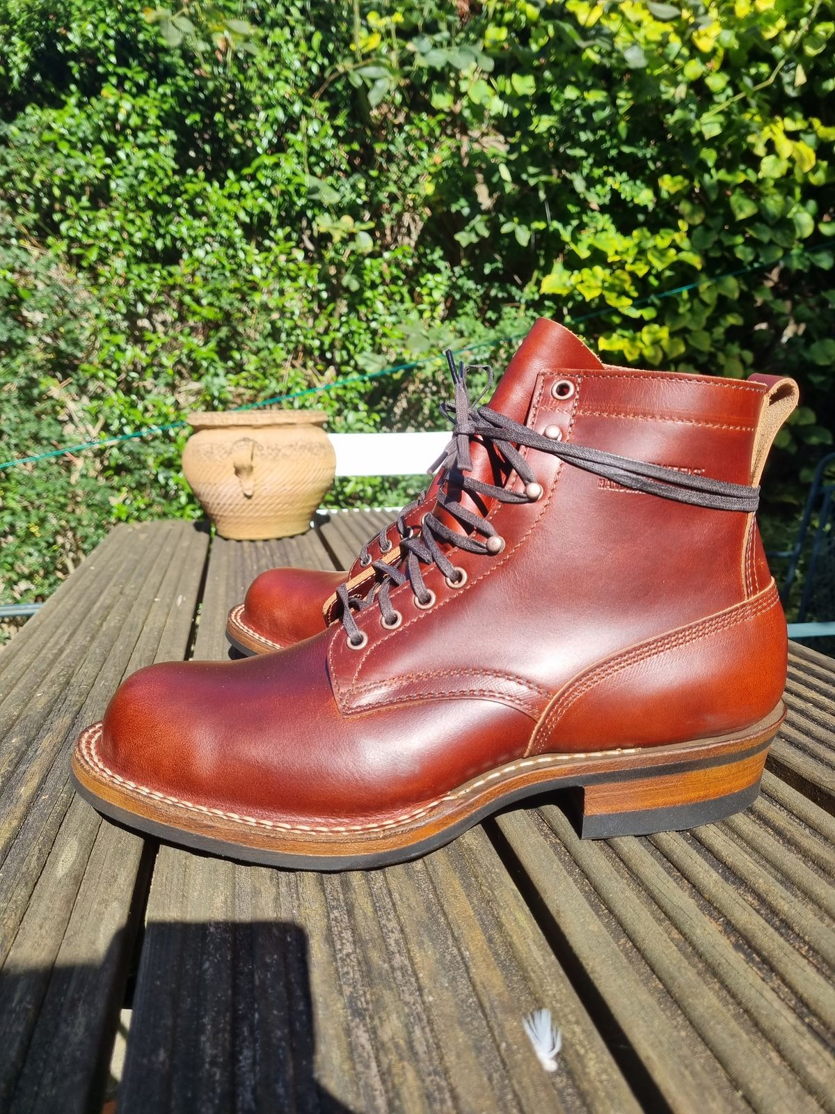 Photo by JSD on September 9, 2025 of the White's 350 Cruiser in Seidel British Tan Double Shot.