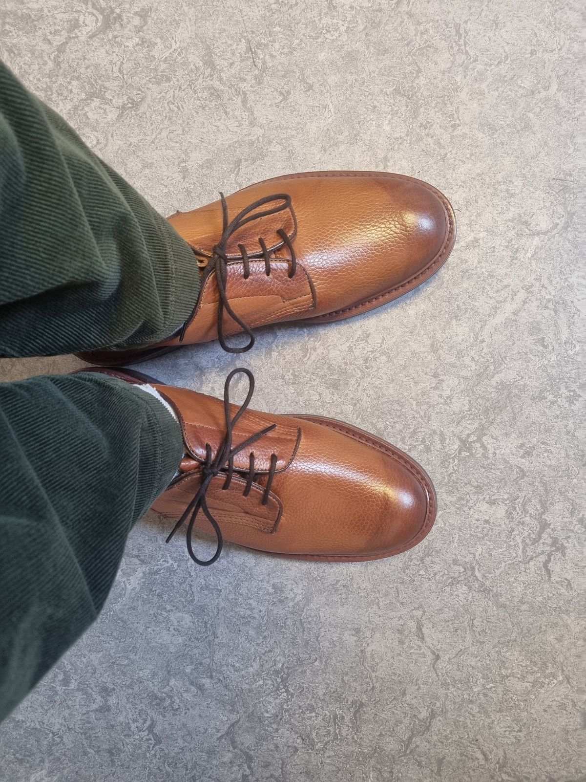 Photo by JSD on January 30, 2025 of the Tricker's Woodstock Derby in Marron Muflone.