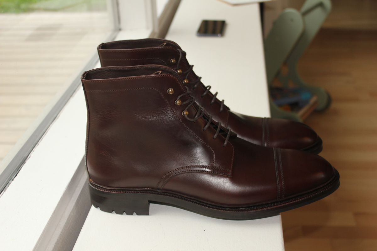 Photo by JSD on August 26, 2025 of the Carmina Dress Boots 80179 in Horween Brown Chromexcel.
