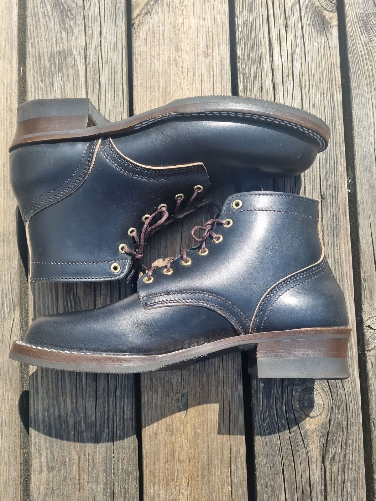 Photo by JSD on June 19, 2025 of the Nicks Ivan in Horween Black Chromexcel.