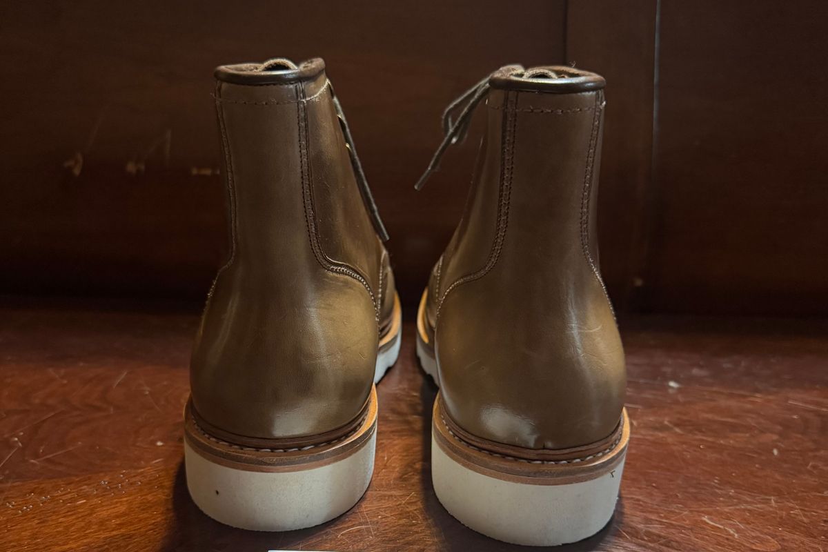 Photo by Bootsforever on October 2, 2025 of the Blkbrd Shoemaker Dallas Moctoe Boot in Horween Natural Chromexcel.