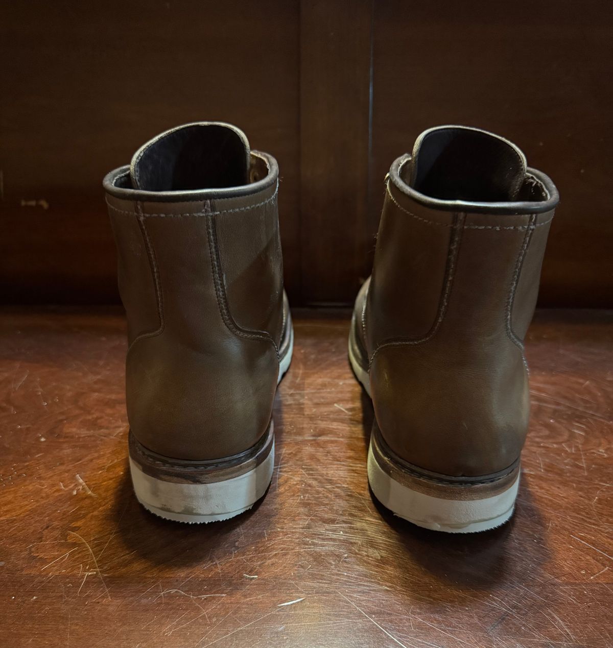 Photo by Bootsforever on January 2, 2026 of the Blkbrd Shoemaker Dallas Moctoe Boot in Horween Natural Chromexcel.
