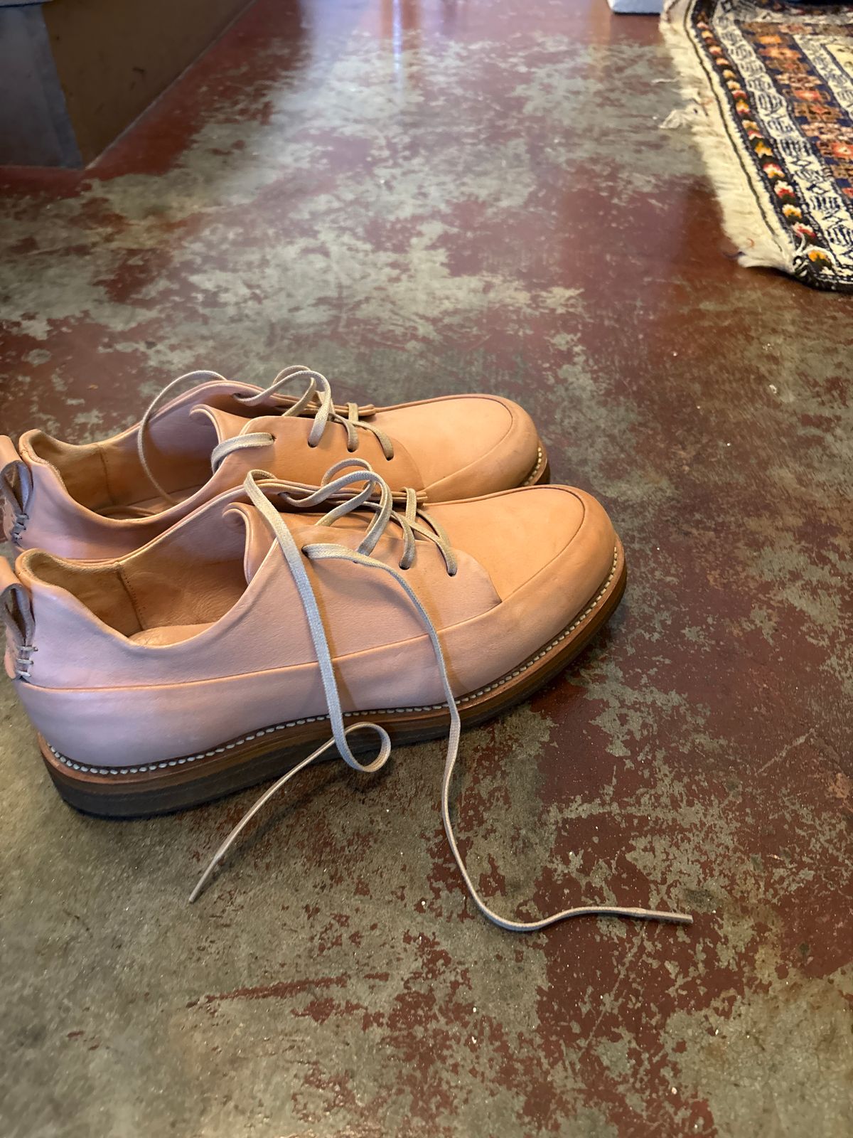 Photo by aaronwpatrick on October 10, 2025 of the Project Pandion Pe.1.1 in Unknown Natural Veg Tan.
