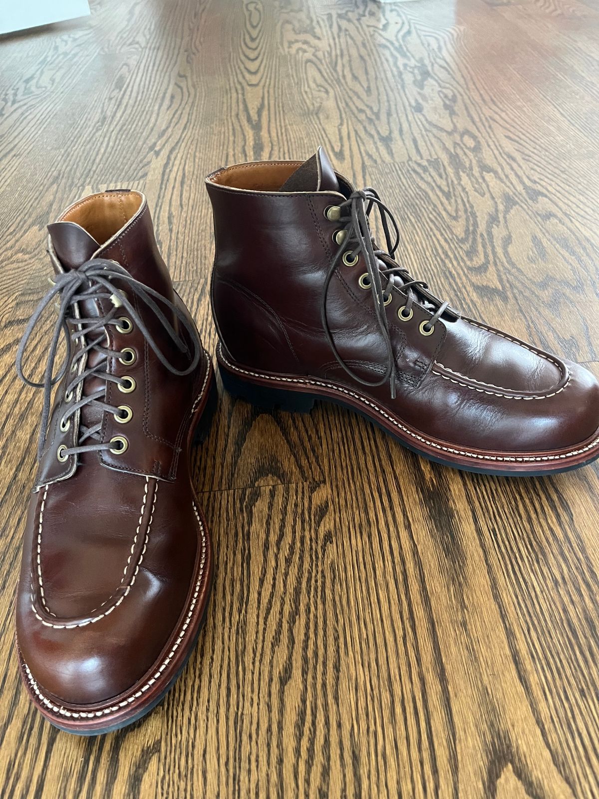 Photo by Apai on September 4, 2024 of the Grant Stone Brass Boot in Horween Crimson Chromexcel.