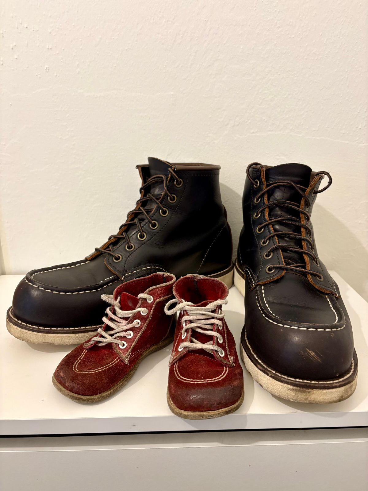 Photo by texasian on December 1, 2025 of the Red Wing 6-Inch Classic Moc in S.B. Foot Black Prairie.