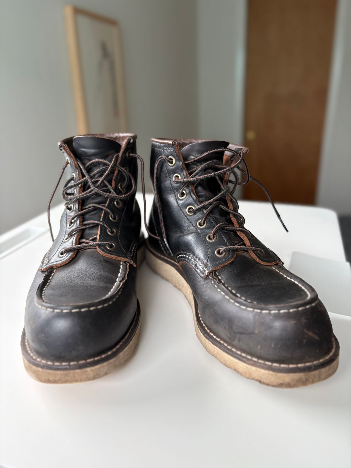 Photo by texasian on April 2, 2026 of the Red Wing 6-Inch Classic Moc in S.B. Foot Black Prairie.