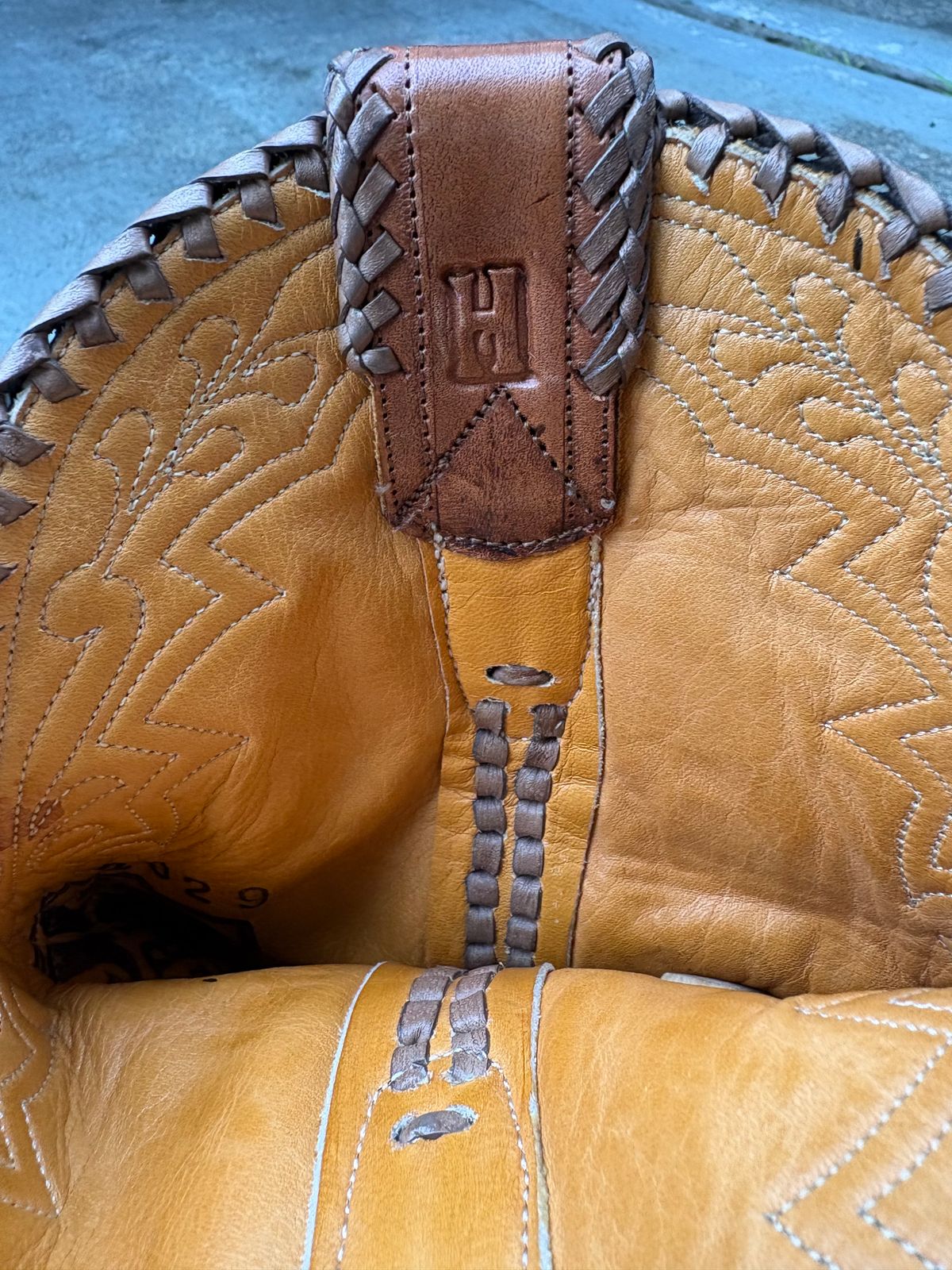 Photo by texasian on October 31, 2025 of the Heritage Boot Co. Bandido in Calfskin.