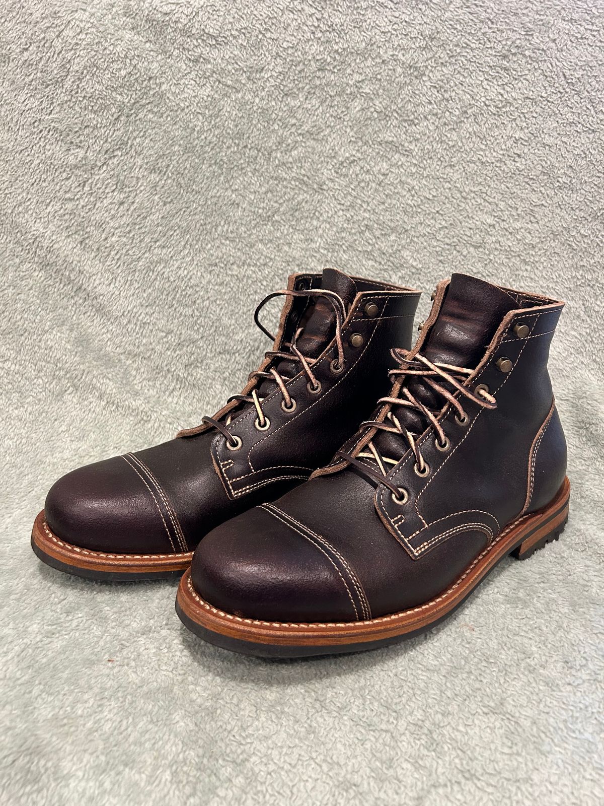 Photo by MennoNaseem on May 9, 2025 of the Truman Cap Toe Boot in Horween Java Waxed Flesh.