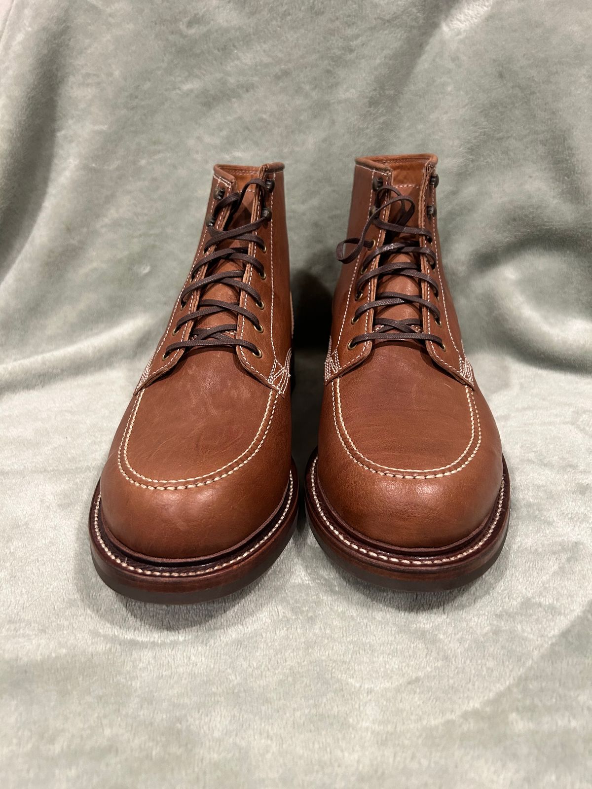 Photo by MennoNaseem on February 1, 2025 of the Caswell Boot Company Stanton in Toscanello Washed Kangaroo.