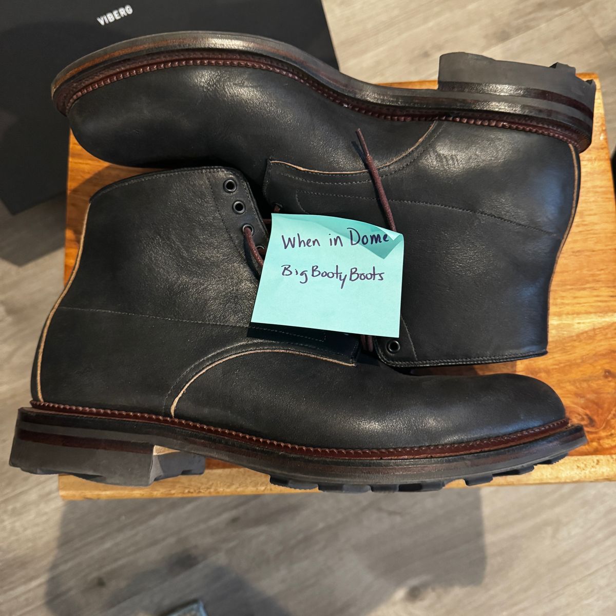 Photo by bigbootyboots on November 5, 2024 of the Viberg Navvy Boot in Horween Washed Chromexcel.