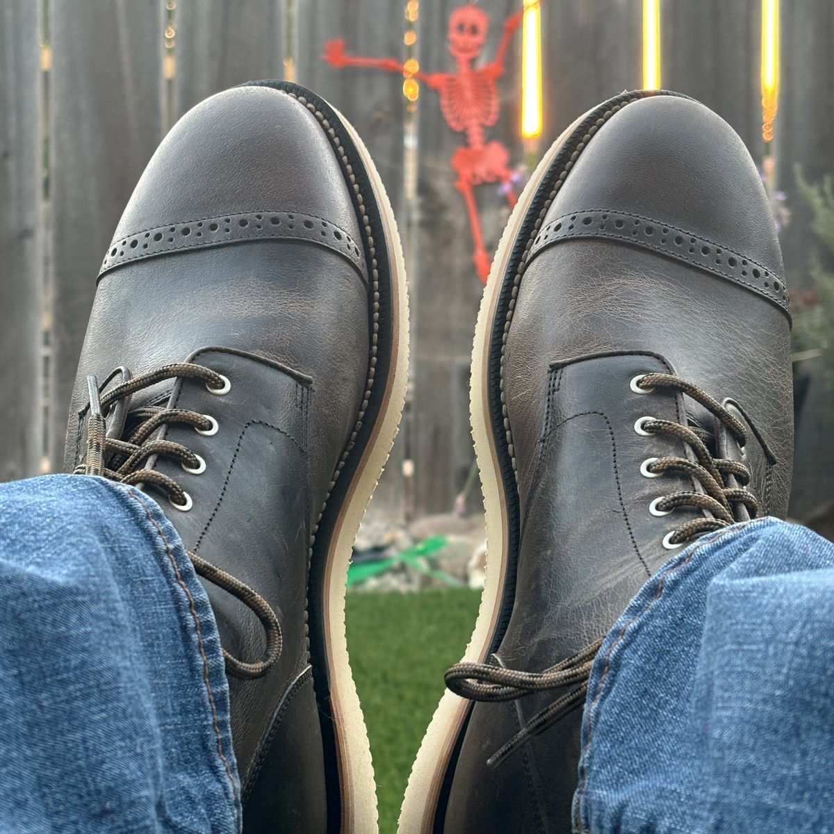 Photo by j03_gr1nd on October 1, 2024 of the Grant Stone Garrison Boot in teton waxy stag from gallun tannery.