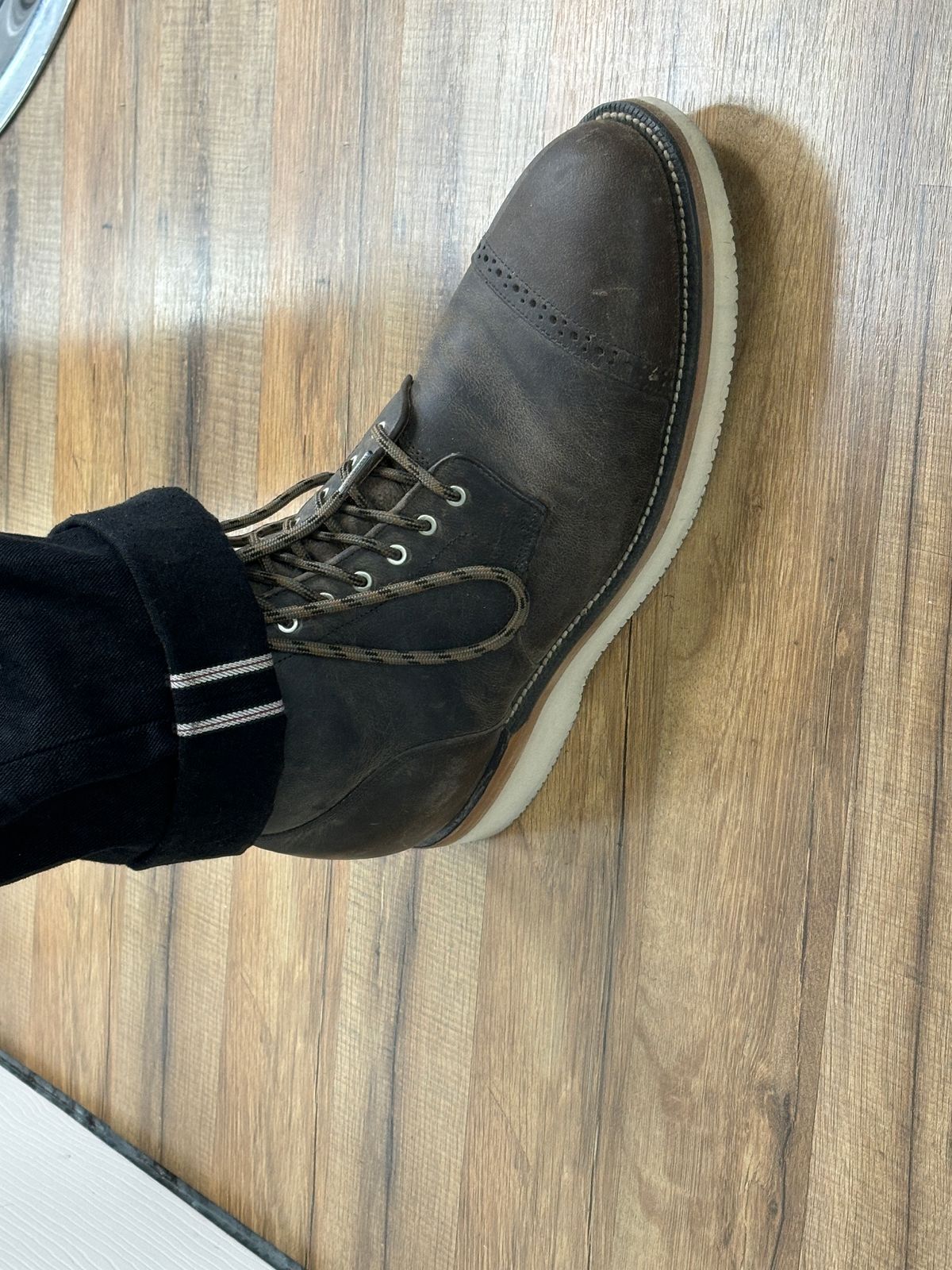 Photo by j03_gr1nd on November 5, 2024 of the Grant Stone Garrison Boot in teton waxy stag from gallun tannery.