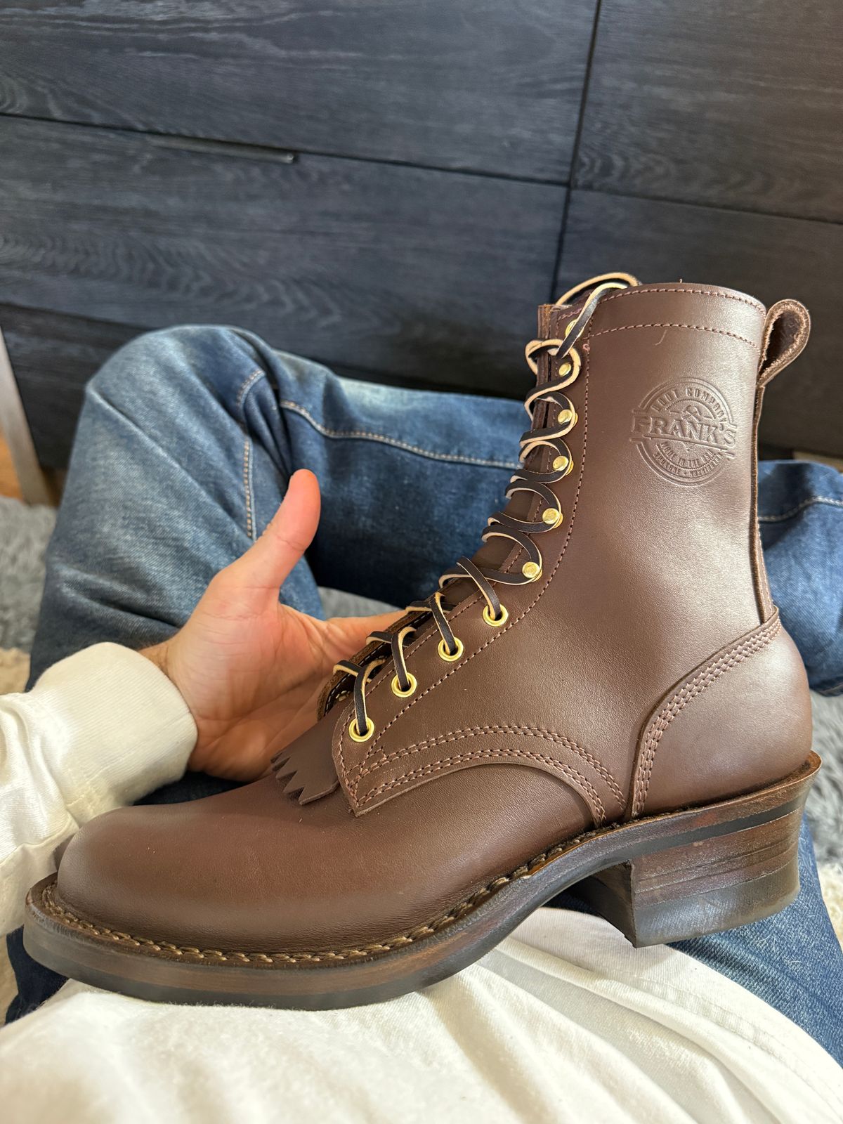 Photo by LeatherNut509 on November 2, 2024 of the Frank's Boots Front Range in Seidel Walnut Oil Tan.