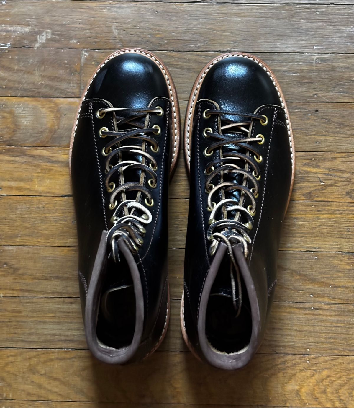Photo by Skinnylegend on June 18, 2025 of the John Lofgren Monkey Boots in Shinki Wabi-Sabi Horsebutt.