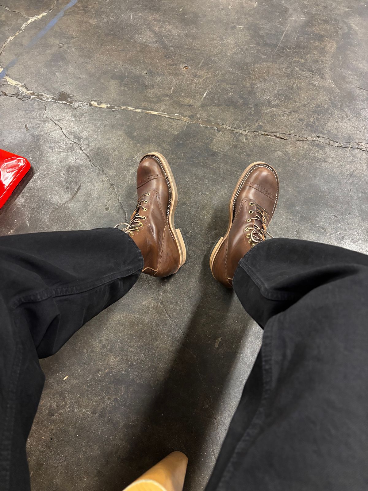 Photo by Skinnylegend on February 10, 2026 of the Rolling Dub Trio Roots in Similar Brown Horsebutt #1010.