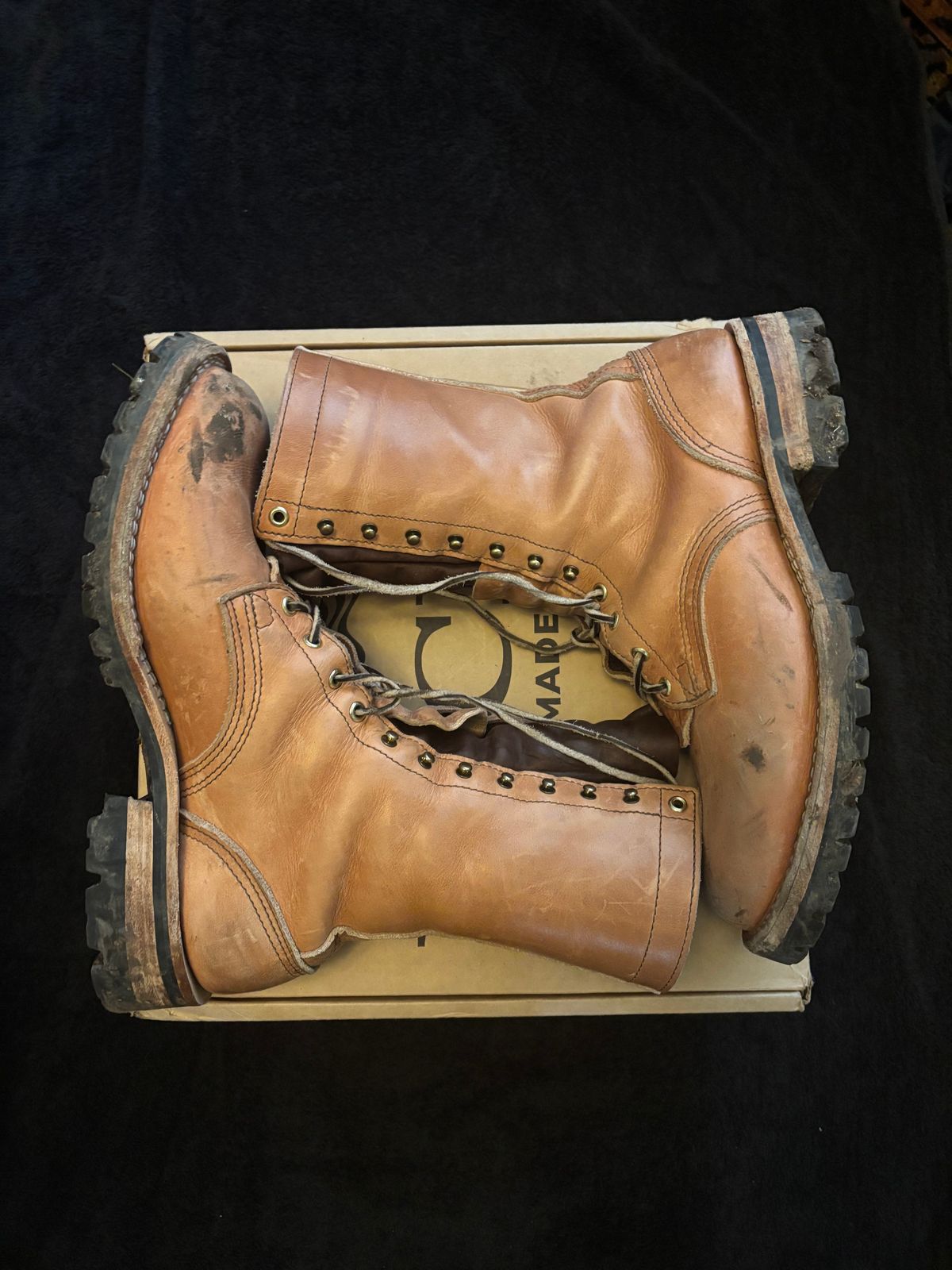 Photo by isellpills on March 12, 2026 of the Nicks DomePro in Horween Light Natural Dublin.