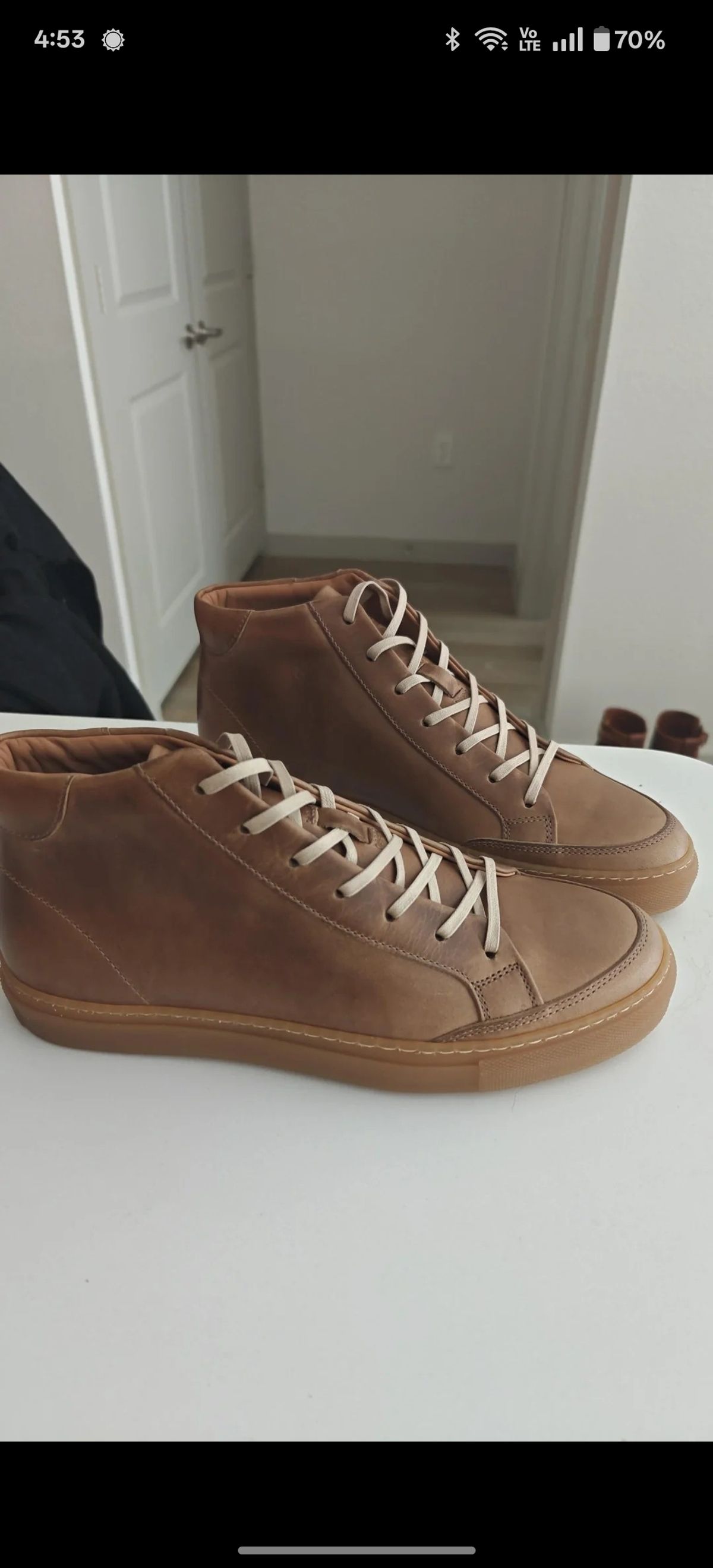 Photo by southern_mike on April 9, 2025 of the Goral Stanley Hightop in Horween Natural Chromexcel.