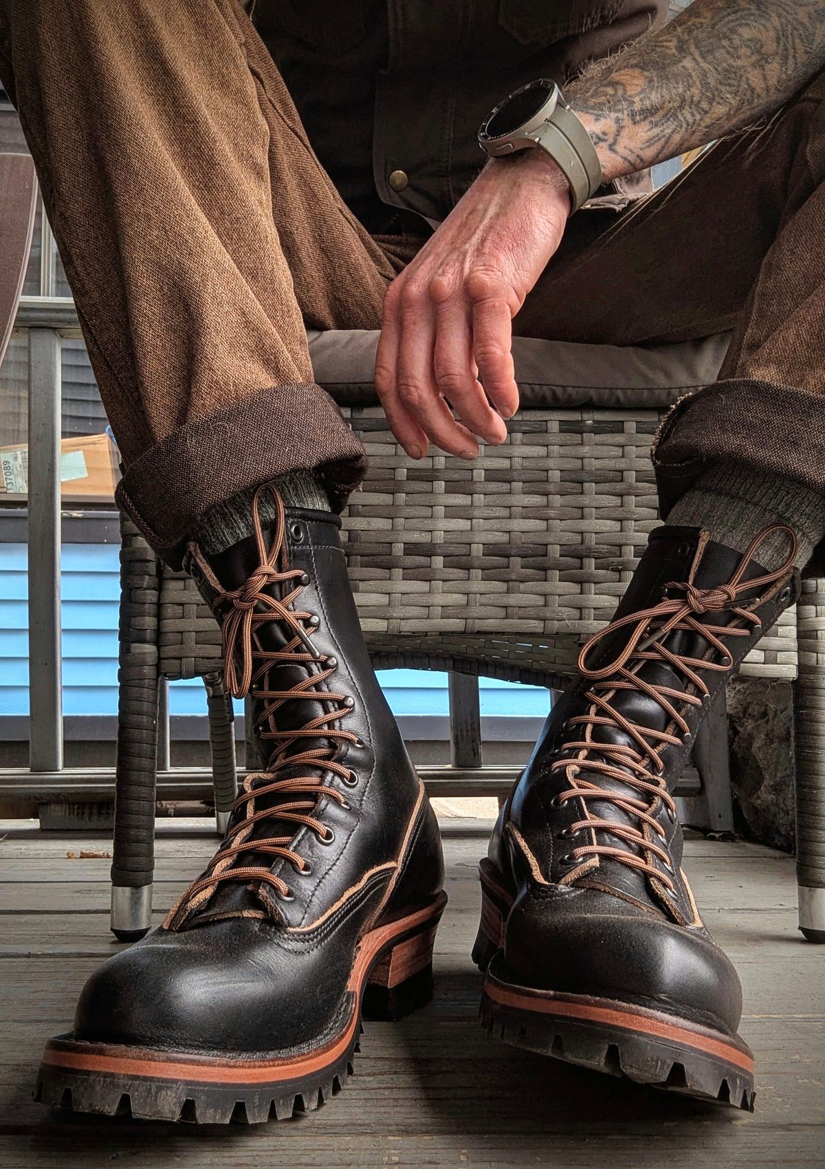 Photo by Pedro_Carolino on March 25, 2026 of the Nicks Lace To Toe in Horween Black Chromexcel.