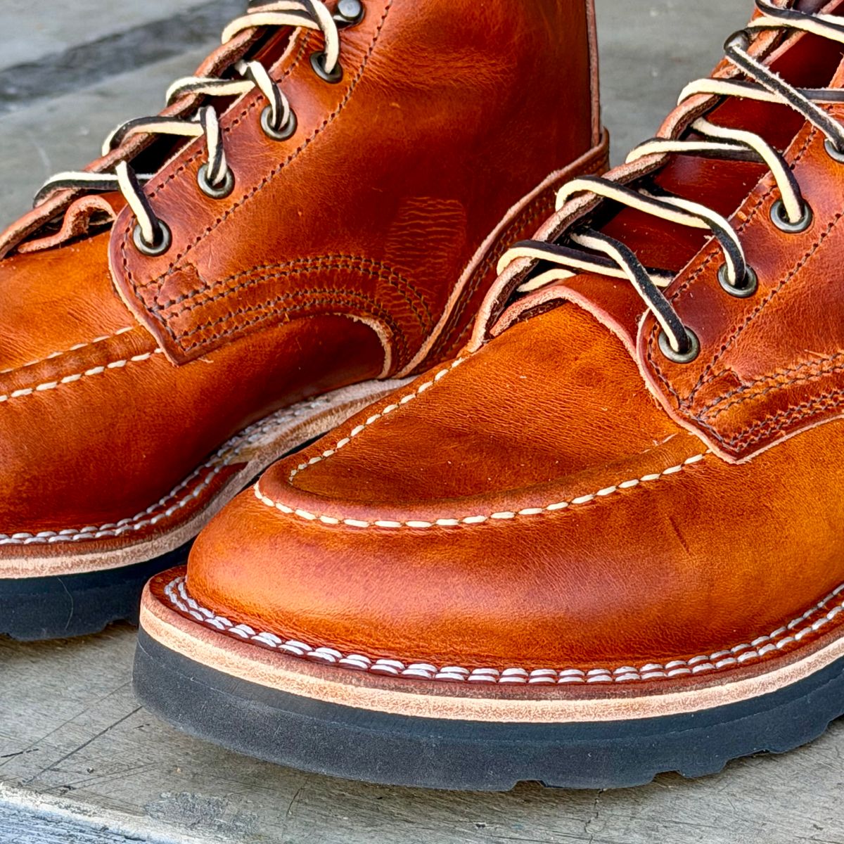 Photo by iggyskier on April 18, 2026 of the Nicks Moc Toe in Wickett & Craig Tobacco Double Stuffed.