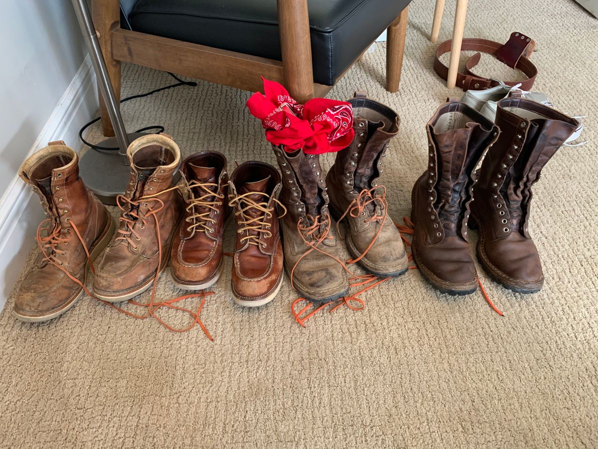 Photo by 7018 on April 26, 2020 of the White's Smokejumper in Horween Brown Chromexcel.