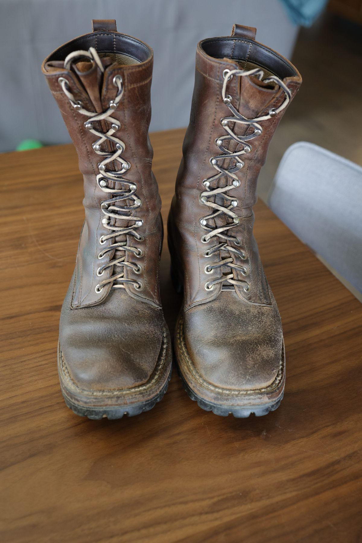 Photo by 7018 on July 4, 2025 of the White's Smokejumper in Horween Brown Chromexcel.