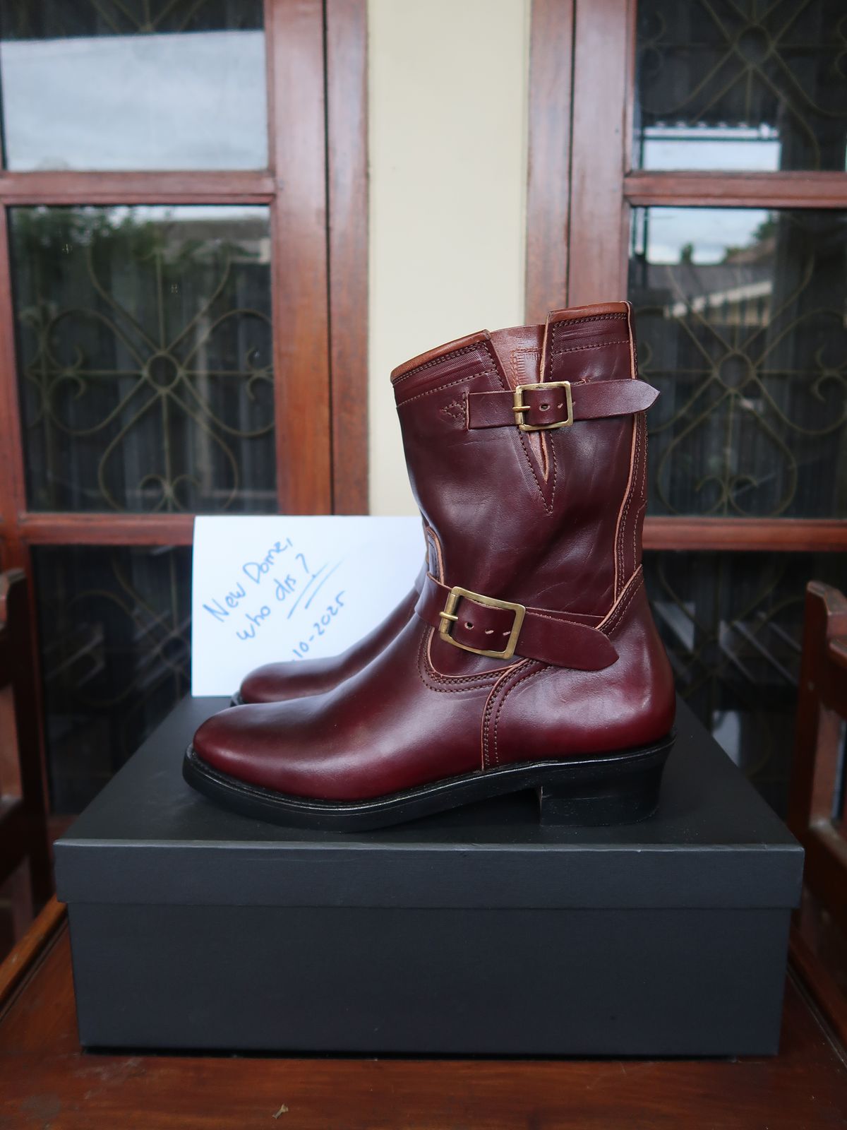 Photo by notyourordinaryfade on October 1, 2025 of the Briselblack The Keeper 'Type 3' Engineer Boots in Maryam Toscanello Horsebutt Overdyed Oxblood.