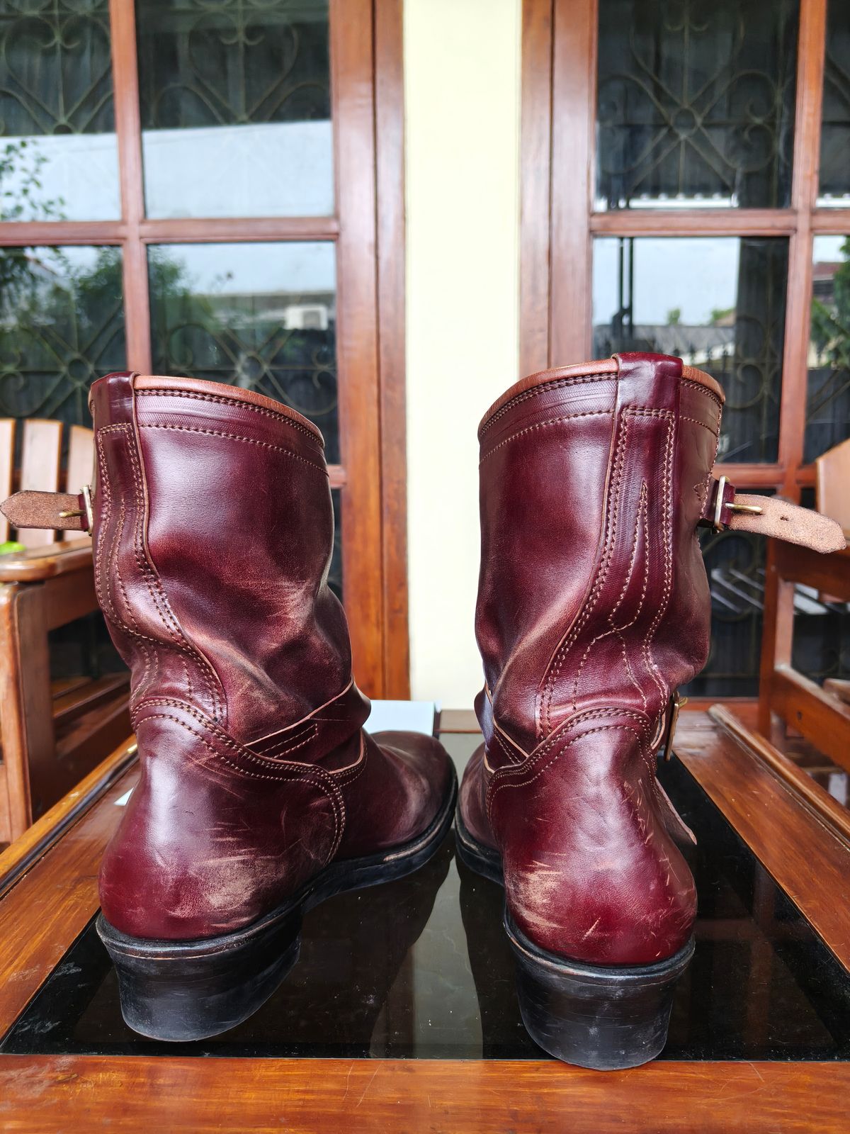 Photo by notyourordinaryfade on November 3, 2025 of the Briselblack The Keeper 'Type 3' Engineer Boots in Maryam Toscanello Horsebutt Overdyed Oxblood.