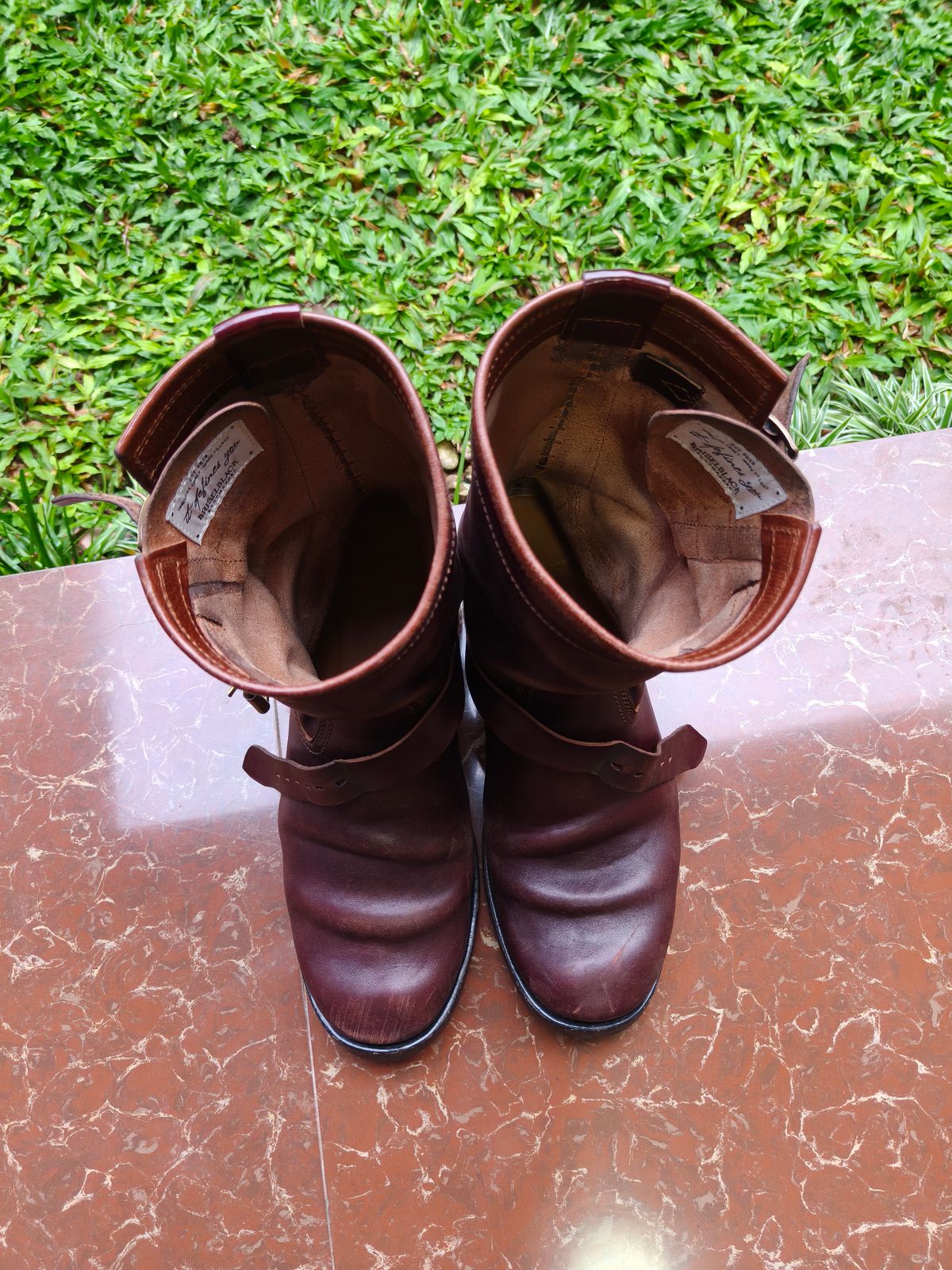 Photo by notyourordinaryfade on November 3, 2025 of the Briselblack The Keeper 'Type 3' Engineer Boots in Maryam Toscanello Horsebutt Overdyed Oxblood.