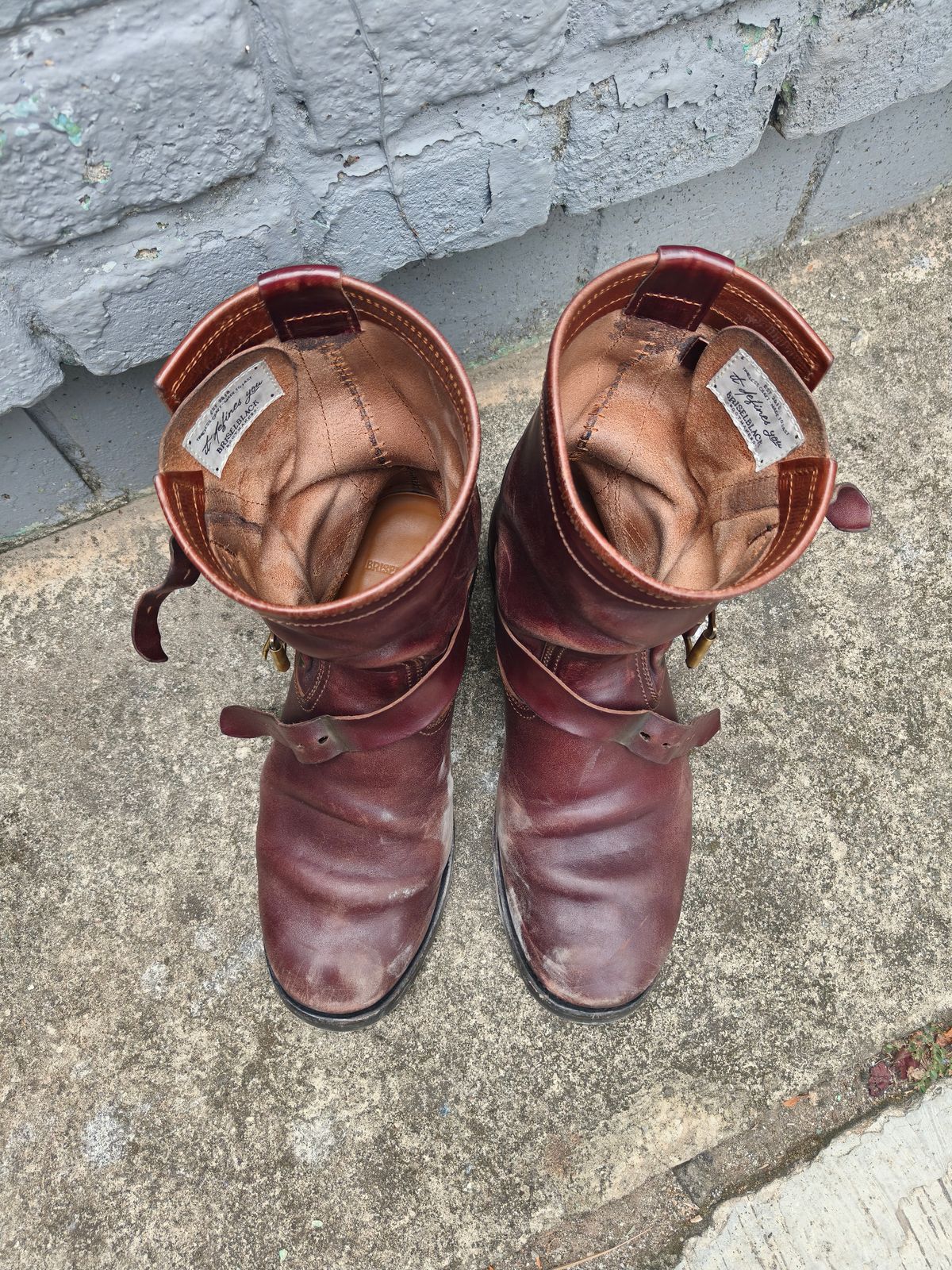 Photo by notyourordinaryfade on December 2, 2025 of the Briselblack The Keeper 'Type 3' Engineer Boots in Maryam Toscanello Horsebutt Overdyed Oxblood.