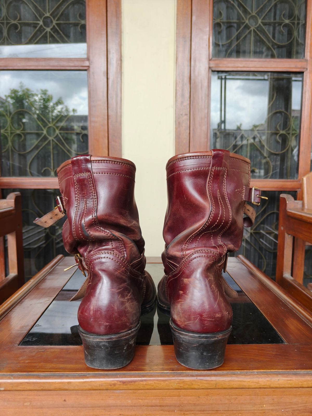 Photo by notyourordinaryfade on January 1, 2026 of the Briselblack The Keeper 'Type 3' Engineer Boots in Maryam Toscanello Horsebutt Overdyed Oxblood.