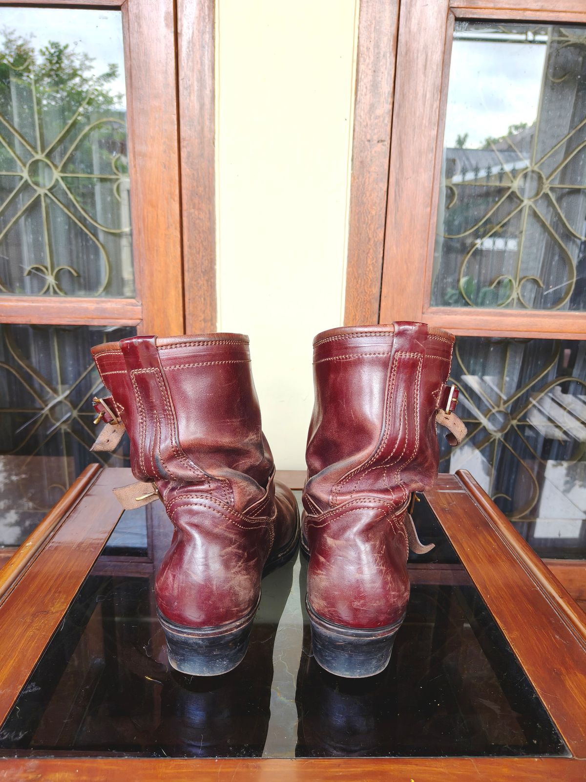 Photo by notyourordinaryfade on February 2, 2026 of the Briselblack The Keeper 'Type 3' Engineer Boots in Maryam Toscanello Horsebutt Overdyed Oxblood.