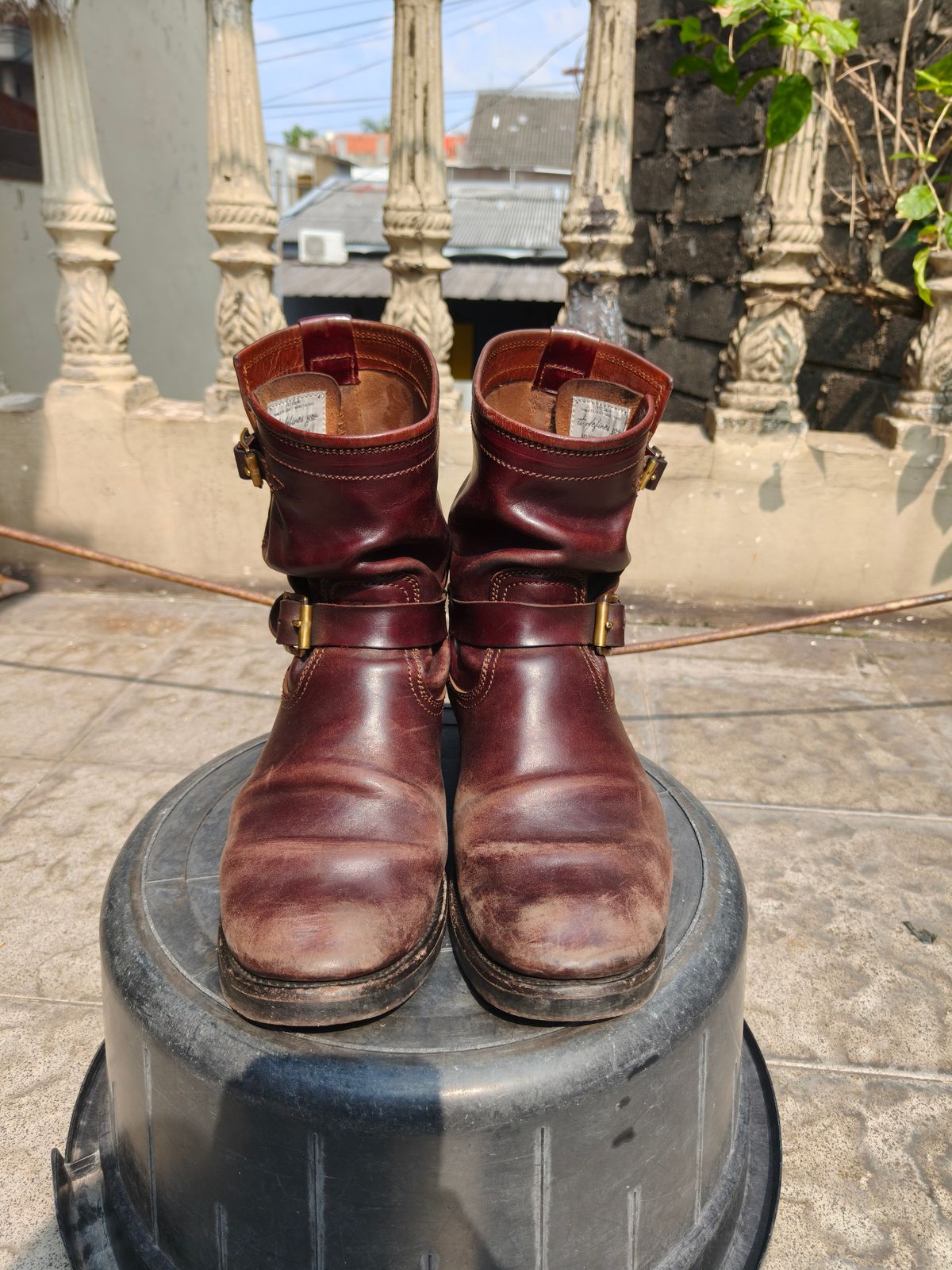 Photo by notyourordinaryfade on April 3, 2026 of the Briselblack The Keeper 'Type 3' Engineer Boots in Maryam Toscanello Horsebutt Overdyed Oxblood.