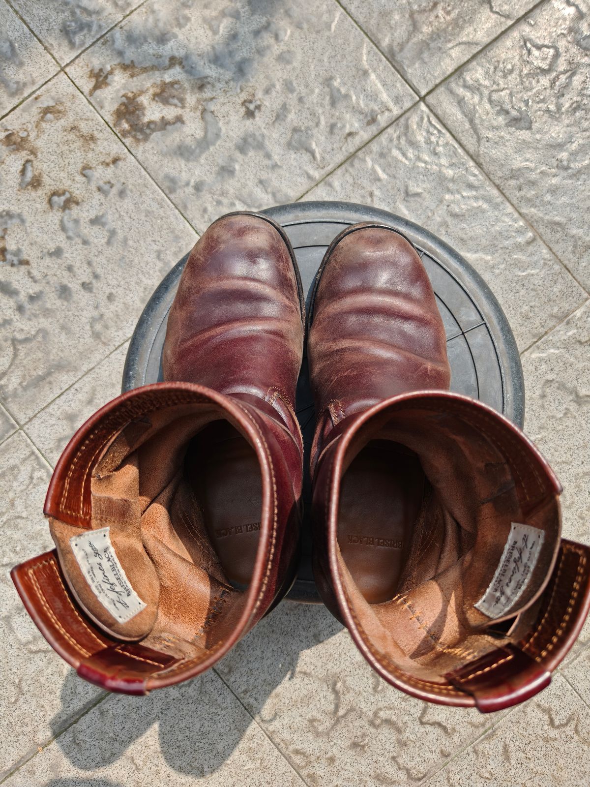 Photo by notyourordinaryfade on April 3, 2026 of the Briselblack The Keeper 'Type 3' Engineer Boots in Maryam Toscanello Horsebutt Overdyed Oxblood.