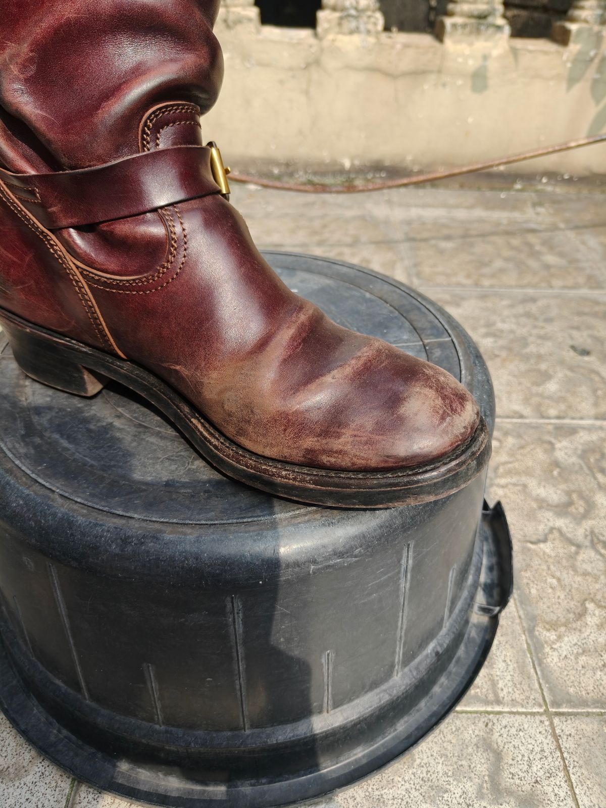 Photo by notyourordinaryfade on April 3, 2026 of the Briselblack The Keeper 'Type 3' Engineer Boots in Maryam Toscanello Horsebutt Overdyed Oxblood.