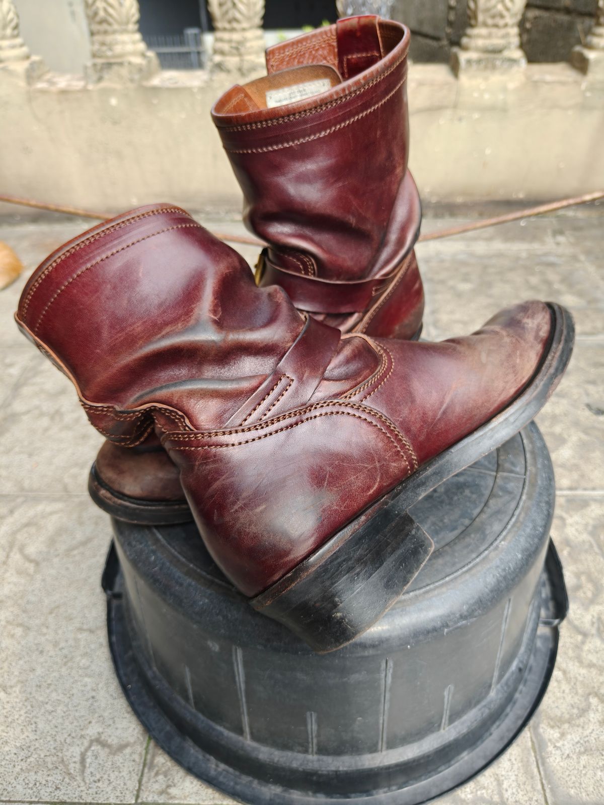 Photo by notyourordinaryfade on April 3, 2026 of the Briselblack The Keeper 'Type 3' Engineer Boots in Maryam Toscanello Horsebutt Overdyed Oxblood.