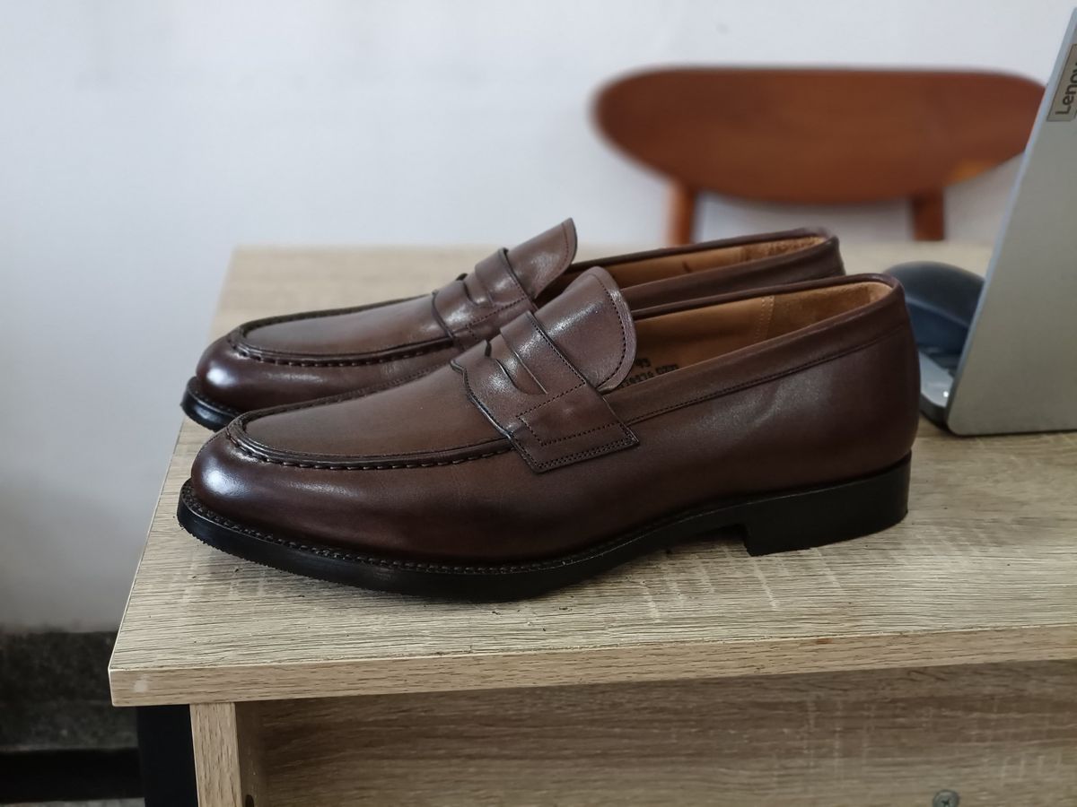 Photo by GOGOGO97 on January 7, 2025 of the Church's Darwin in Unknown Leather.