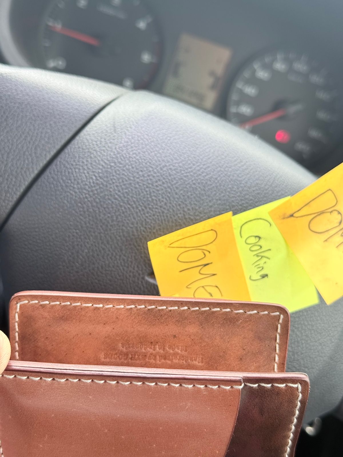 Photo by GOGOGO97 on November 6, 2025 of the SYH GOODS Kaarka Folded Extra Slot Money in Brown Marbled Rocado Shell Cordovan & Shinki Natural Shell Cordovan.